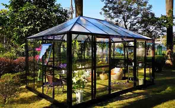 آلاچیق شیشه ای upvc