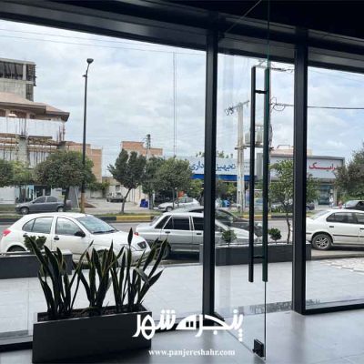 درب شیشه ای لولایی